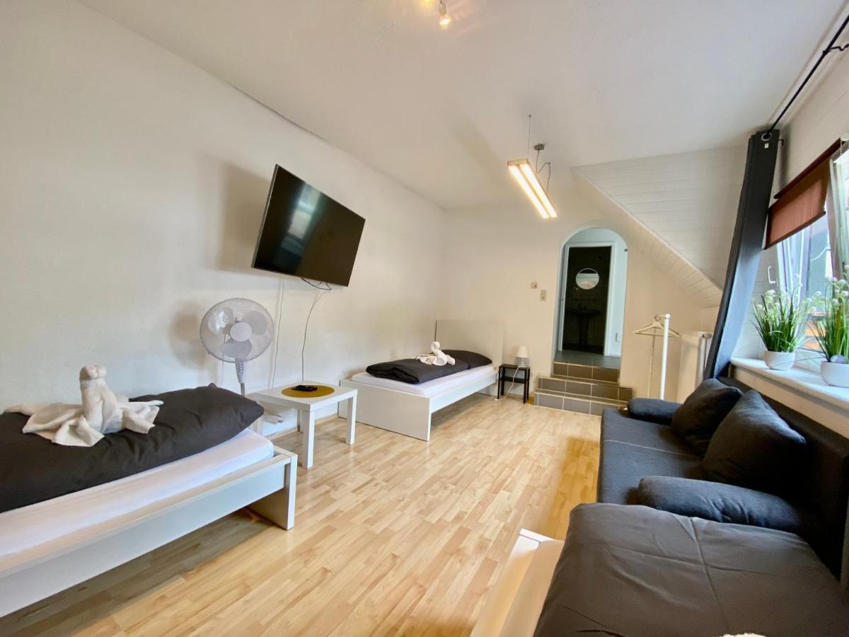 3-Zimmer Haus 85Qm Mit Balkon Bis Zu 8 Personen วินนิงเงน ภายนอก รูปภาพ